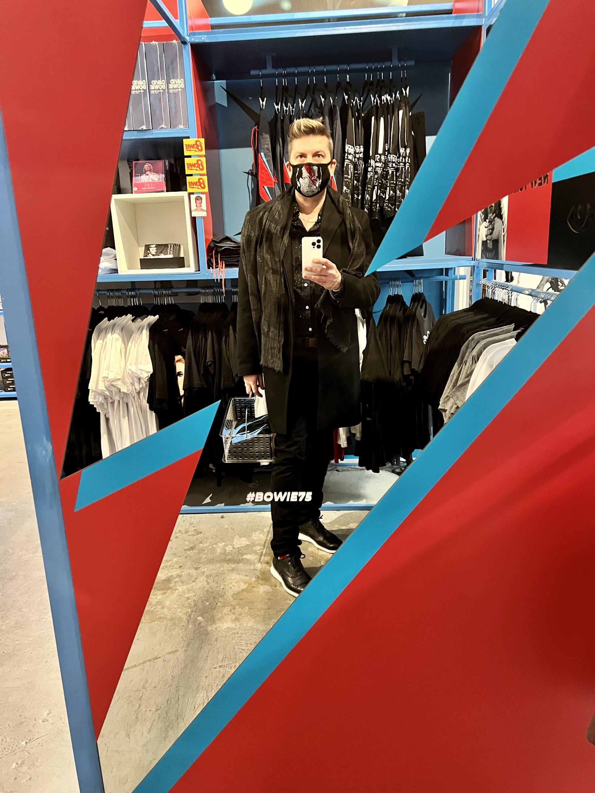 Bowie 75 pop-up shop interior